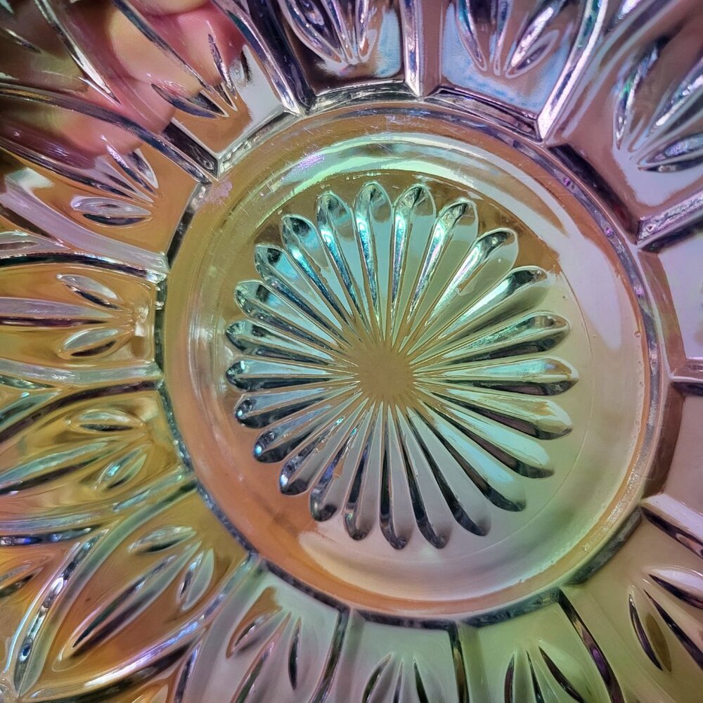 Vintage Federal Glass Stunning Clear Iridescent Petal Bowl 8.5" - Picture 9 of 16
